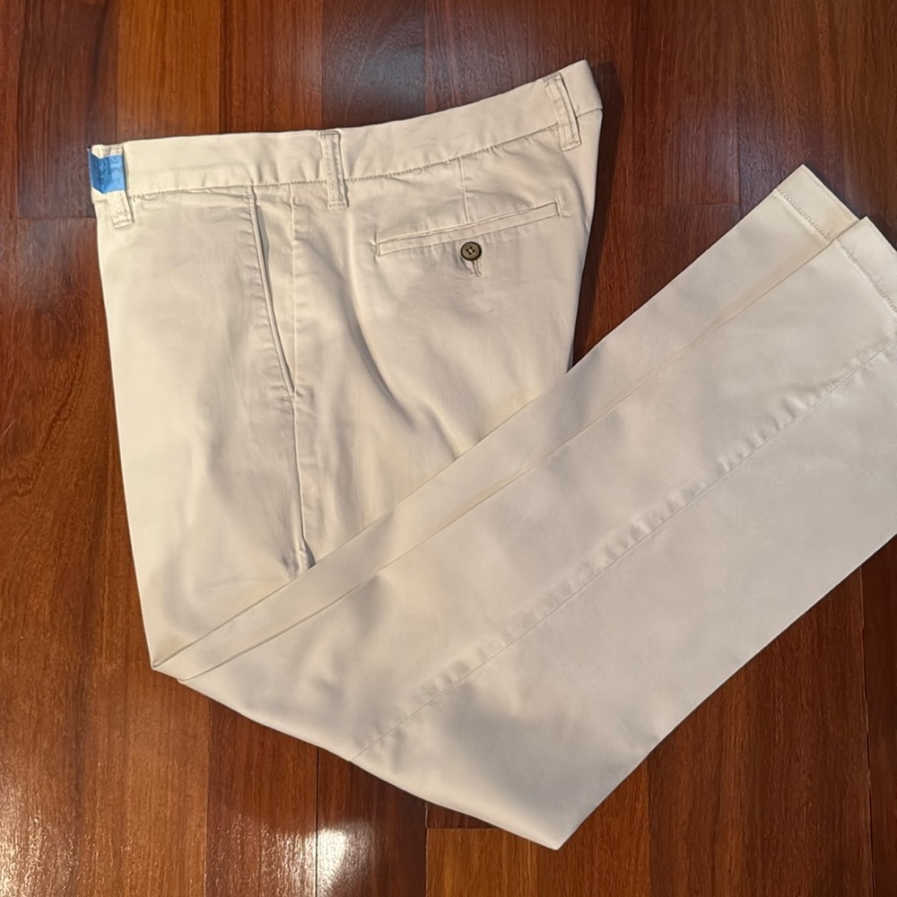 Men's Tommy Bahama Light Khaki Pants Size 34 x 30